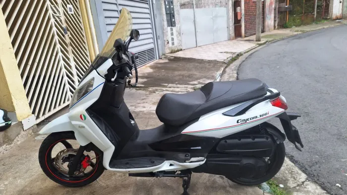 Citycom 300i 
