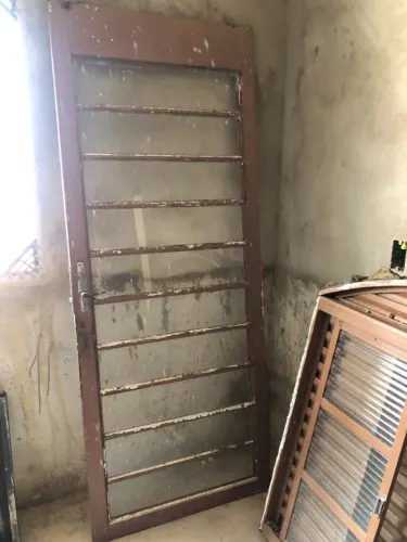 Portas de aço - Demolição