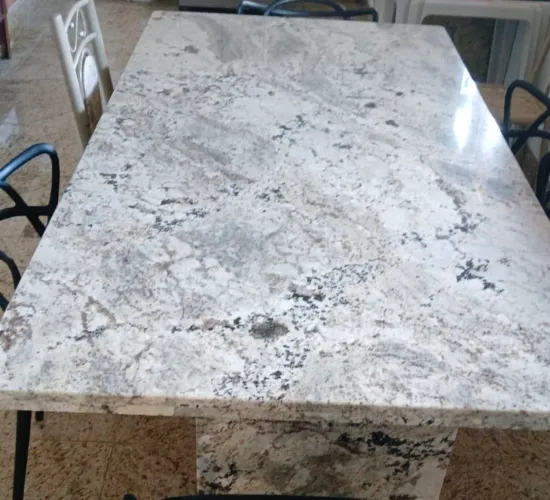 Vendo mesa toda granito BLACK WAIT . Tm 2.00. X1.00