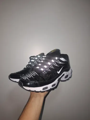 Tenis Nike