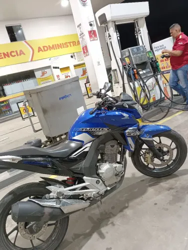 Cb twister 250