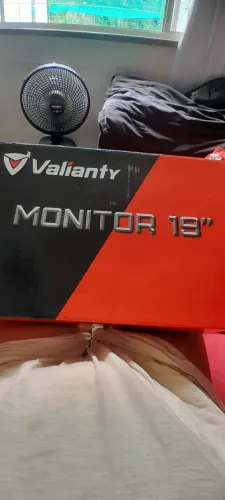Monitor 19" valianty