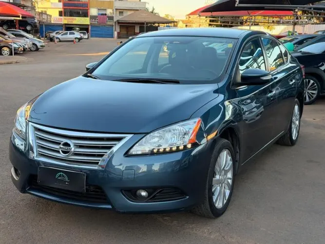 Nissan Sentra SL 2.0/ 2.0 Flex Fuel 16V Aut. 2016