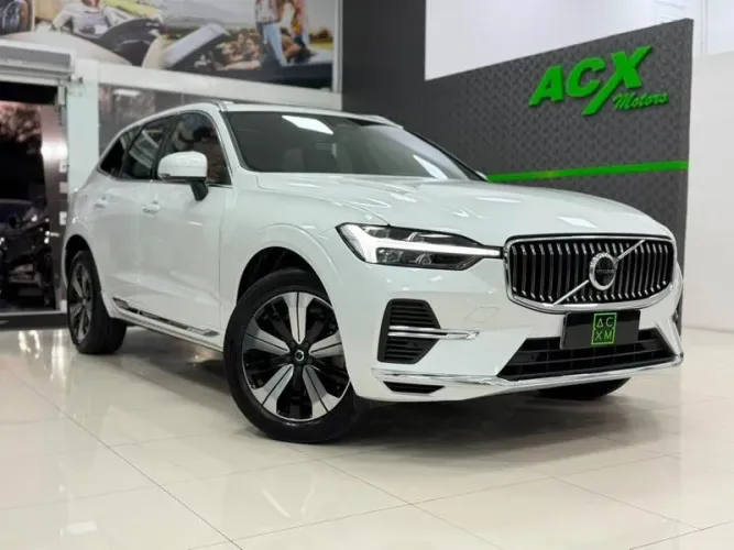 Volvo XC-60 T-8 Plus 2.0 AWD (híbrido) 2024