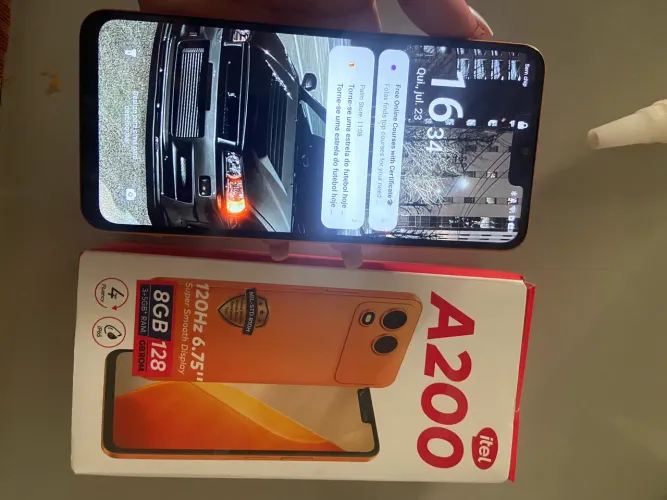 Celular itel a200
