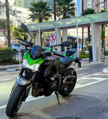 Kawasaki Z 900