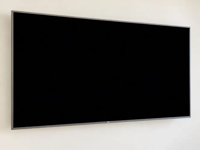TORRO TV LG 42" SMART / PEQUENO DEFEITO