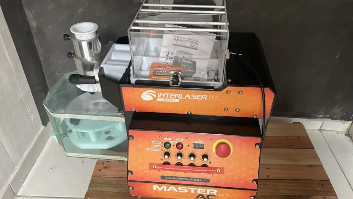 Máquina Interlaser Duplo recheio nova nunca usada