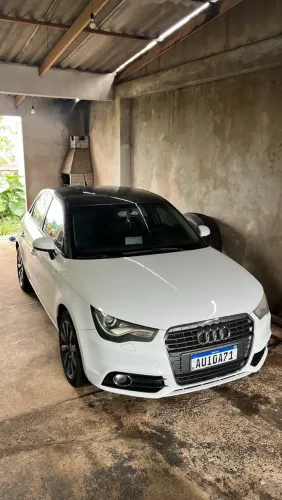 Audi A1 Sportback 1.4 TFSI 5P S-tronic 2013