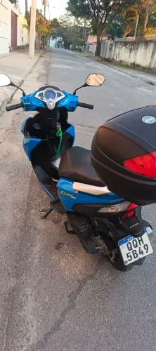 Vendo moto Elite 125