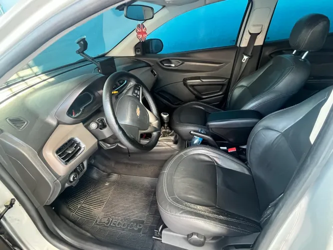 Chevrolet Prisma Sed. Advant. 1.0 8V Flexpower 4P 2015