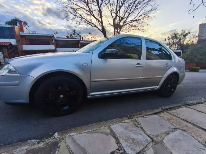 Volkswagen Bora 2.0/ 2.0 Flex 8V Mec. 2009