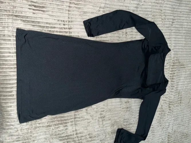 Vestido preto manga longa tamanho único