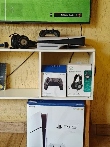 PS5 Slim Mídia Física 1TB