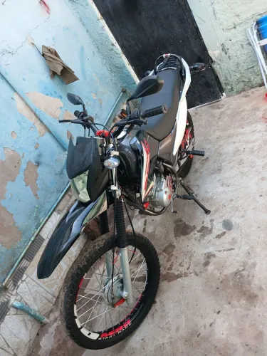 Bros 150 