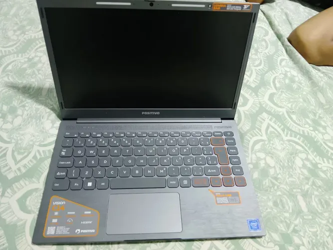 Vendo um notebook