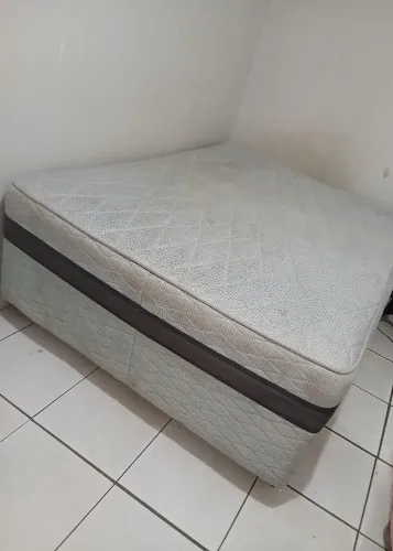 Vendo cama casal