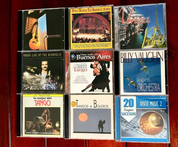 Lote 9 CDs - Yanni Live At The Acropolis, Emmerson Nogueira, Tangos E Orquestras
