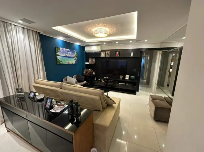 Apartamento Alto Padrão | 171 m² | 3 suítes espaçosas | 1 quadra da praia | Santos-SP