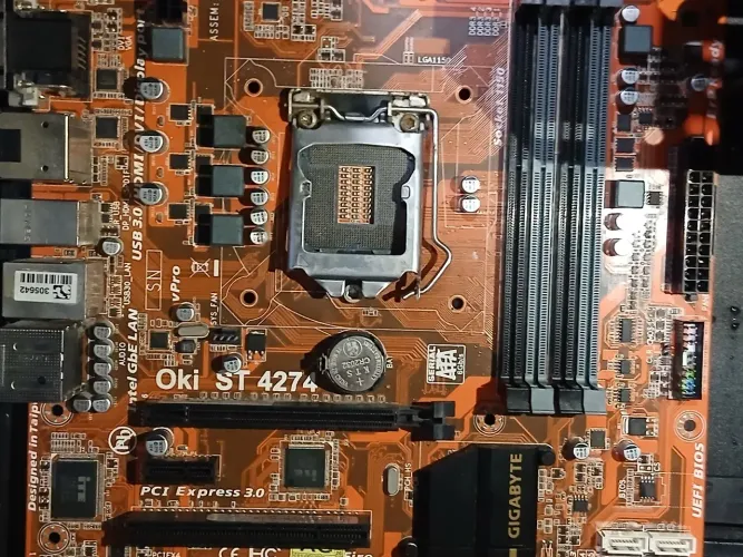Placa mãe Liga 1150