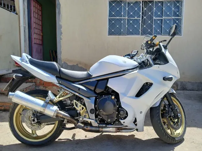 Vendo ou troco suzuki gsx 1250 fa