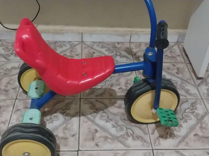 Velocípede da bandeirantes. Bom estado de conservação 