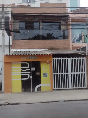 Casa Comercial Gonzaga - Sobreposta Alta - Entre Av. Ana Costa e Canal 3 - reformada