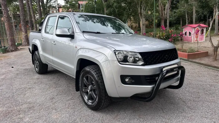 Volkswagen Amarok Trendline CD 2.0 TDI 4X4 Dies AUT 2015