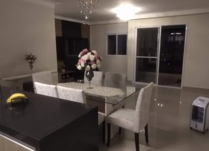 Mesa de jantar 6 lugares