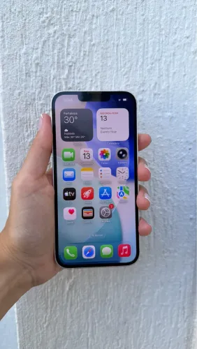 Vendo iPhone 13 256GB
