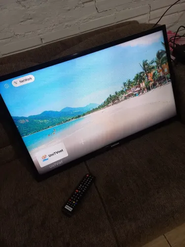 TV LED Samsung 32" HD + Controle Remoto Original | Entrada HDMI e USB