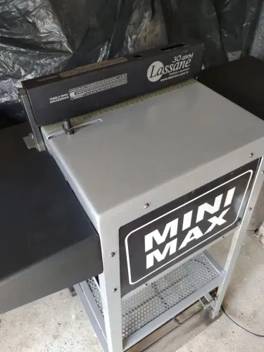Maquina de encadernação eletrica, wire-o, espiral e fechadora 