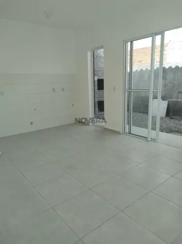Casa em condomínio fechado no Fragata
