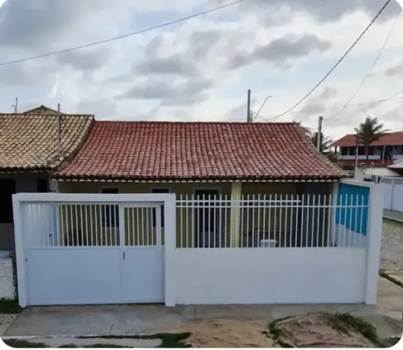 Aluguel por Temporada em Águas Belas - Casa com Piscina à Beira-Mar