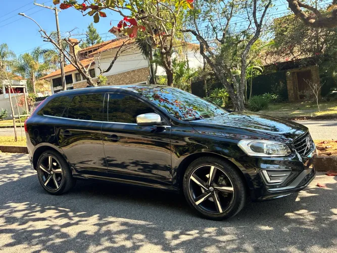 Volvo XC 60 T-5 R-design 2.0 FWD 5P 2016