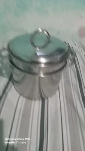Vende uma grande  inox e espagueteira cojunta