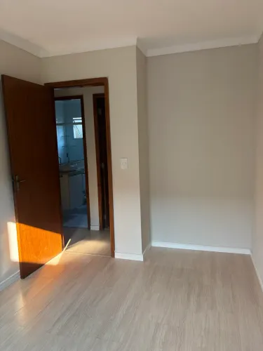 Locação casa condomínio