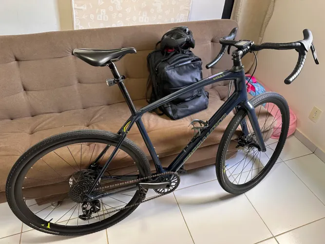 Specialized sirrus de carbono