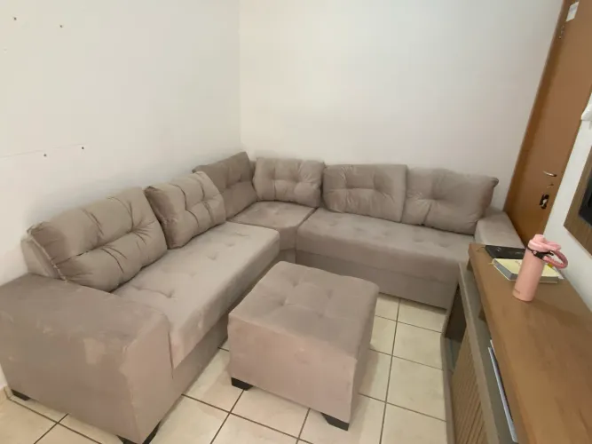 Sofá em L