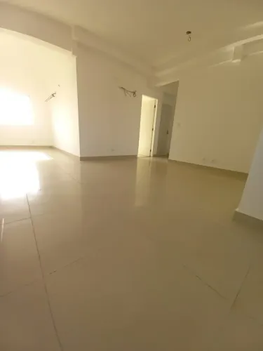 VENDO APARTAMENTO NOVO 3 QUARTOS NO CALHAU