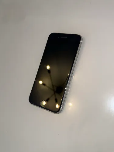 iPhone SE 2º geração 128gb branco