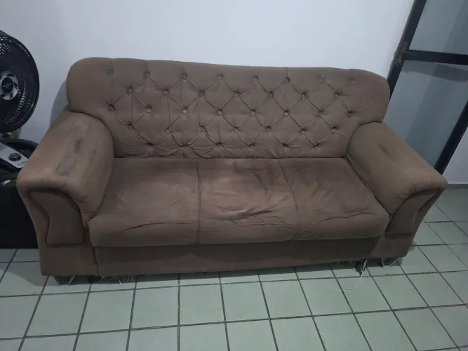 Vendo sofá 3 lugares