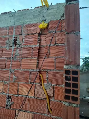 Vaga d pedreiro em iguaba