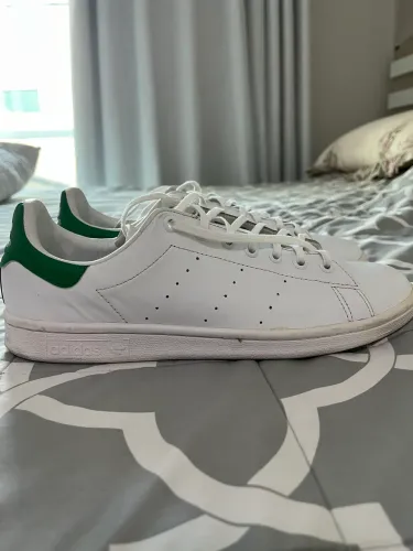 Tênis Adidas Stan smith 