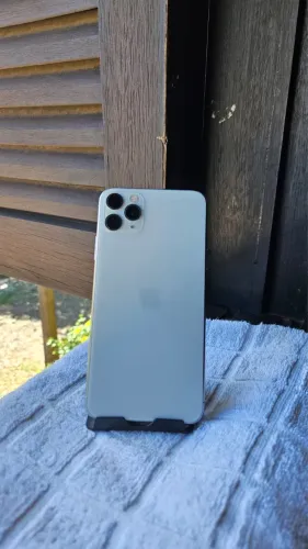 iPhone 11 Pro Max (64g) bateria original 
