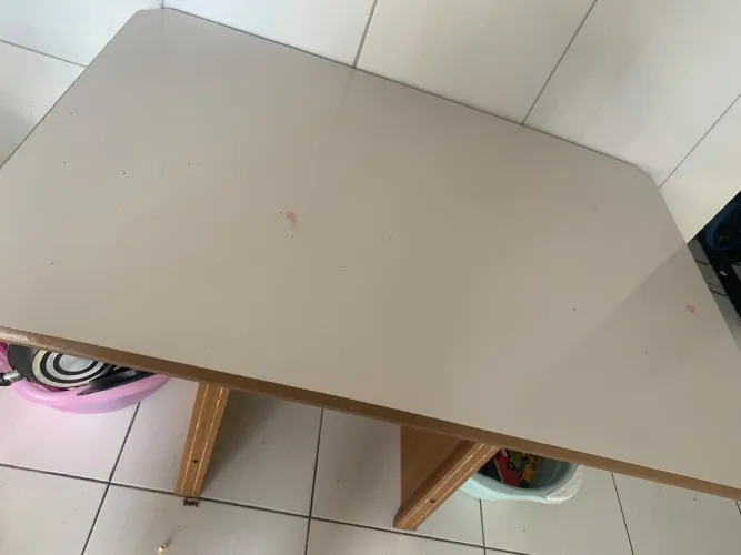 Mesa 4 cadeiras