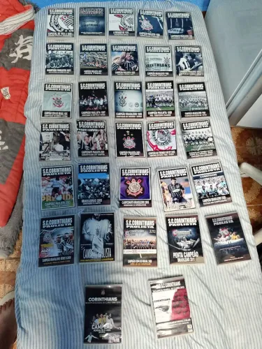 COLEÇÃO DO CORINTHIANS DVD. 32 unidade