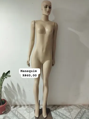Manequins inteiro e bustos
