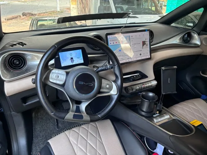 BYD Dolphin EV (Elétrico) 2025