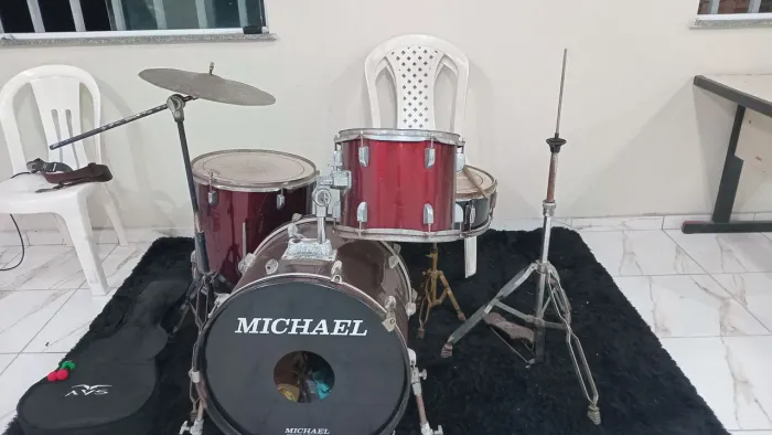 BATERIA MICHAEL - USADA EM IGREJA